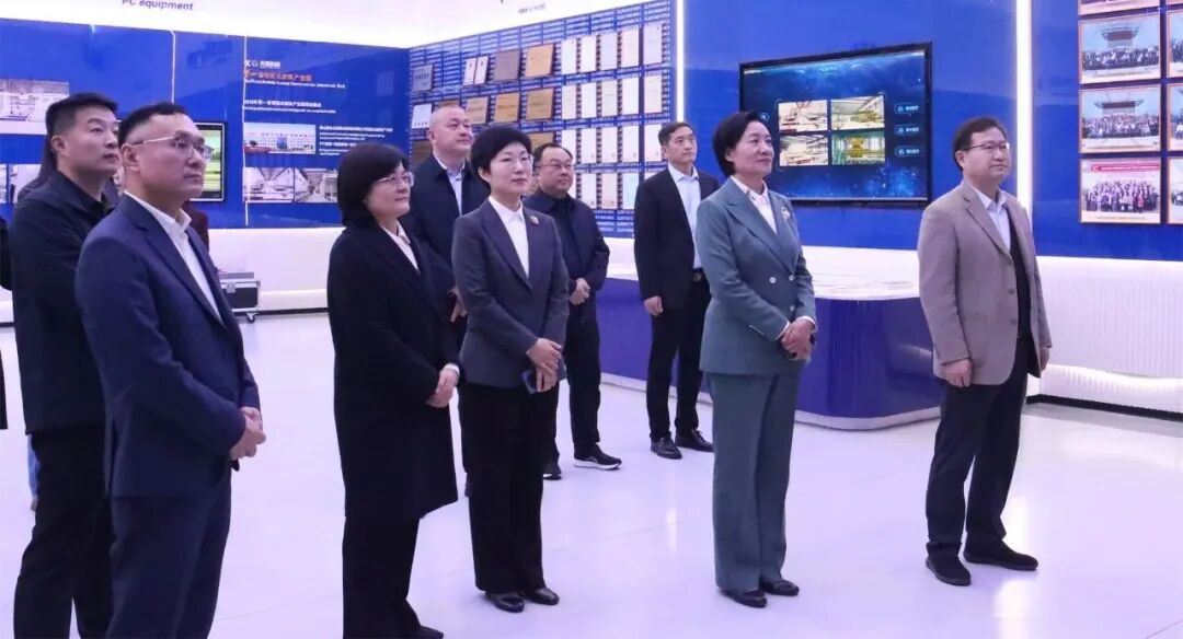 任城區(qū)政協(xié)黨組書記、主席李翠玲一行 蒞臨天意機(jī)械調(diào)研指導(dǎo)